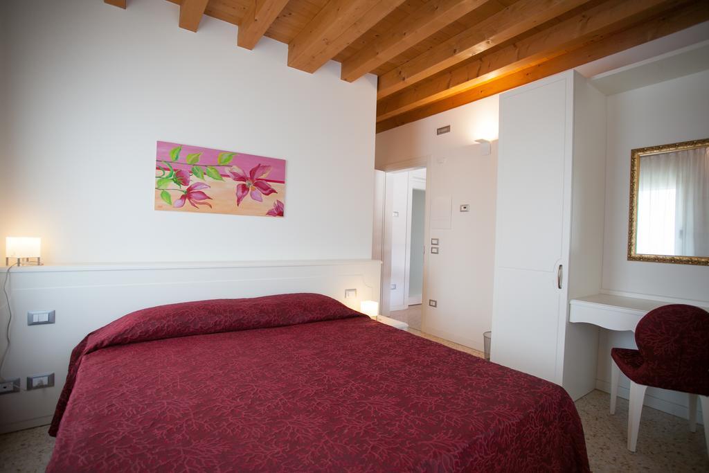 Meublé CA' RODI 3 Leoni Hotel Crespano del Grappa Exterior foto